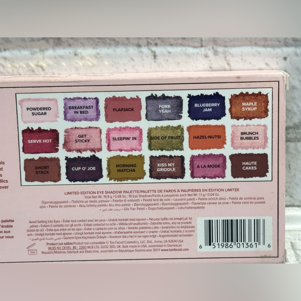 Too Faced Maple Syrup Pancakes Eyeshadow Palette - Picture 6 of 6